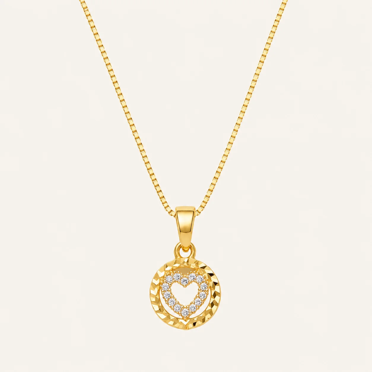 Divayra 18k Gold Plated Circle With Zirconia Heart Necklace