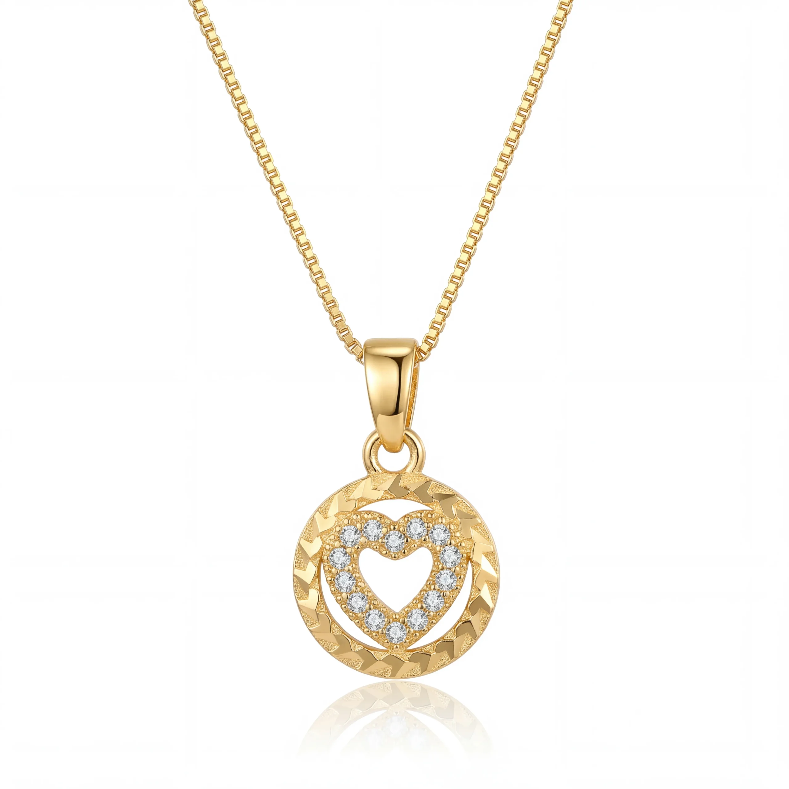 divayra 18k Gold Plated Circle With Zirconia Heart Necklace