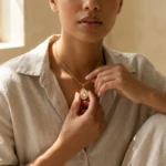 Pear Shape Pearl Gold Pendant Necklace - Image 3